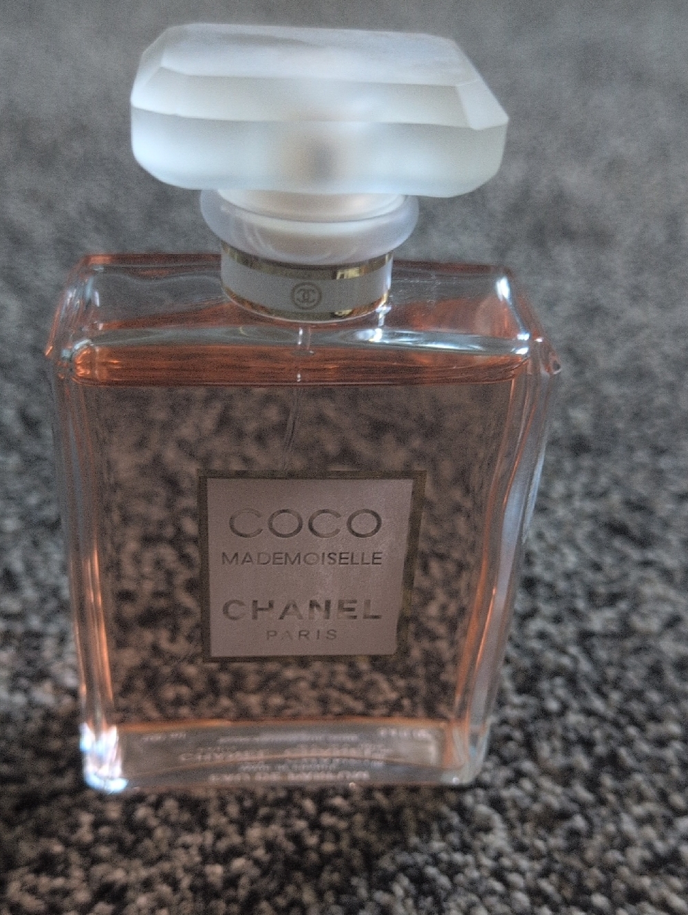 New CHANEL Coco Mademoiselle Eau de Parfum 3.4 Oz — Gold & White Packaging - Picture 3 of 5